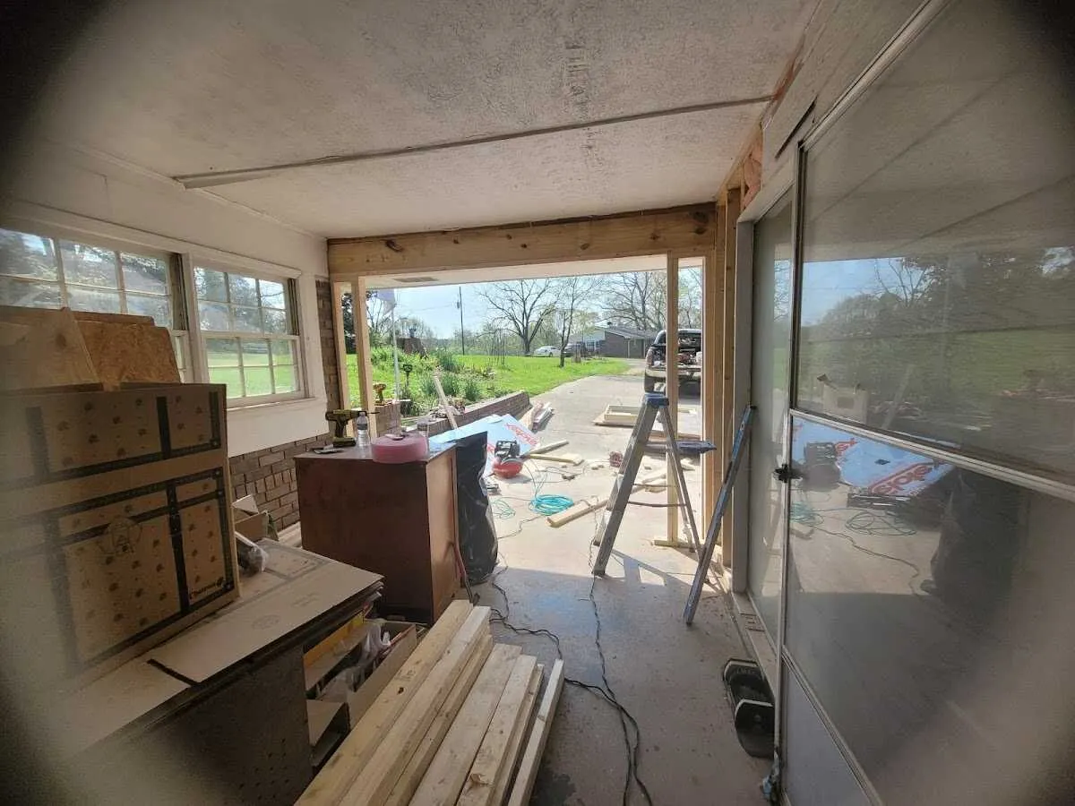 Air movers and dehumidifier for Drying & Dehumidification in Ridge Wood Heights